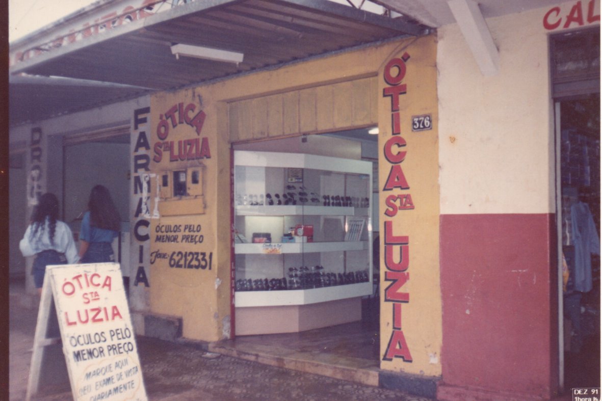 Fachada em 1990